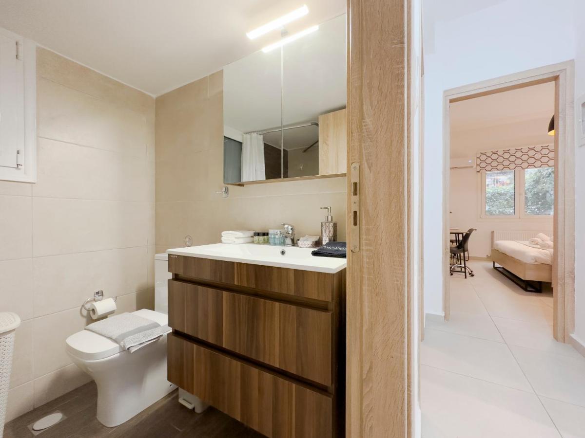 Aventura Comfortable 90Sqm Apt In Kato Patisia Apartment Athena Bagian luar foto